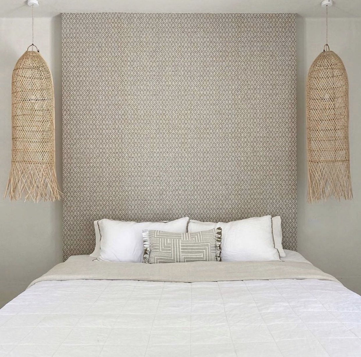 Rattan pendant light