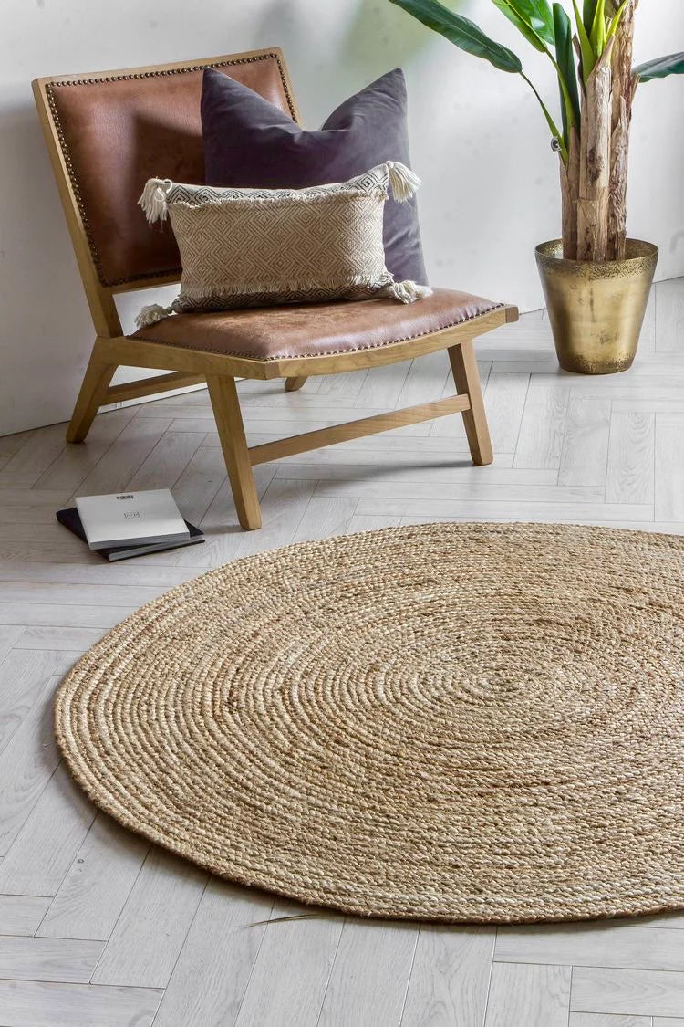 Round Woven Grass Rug