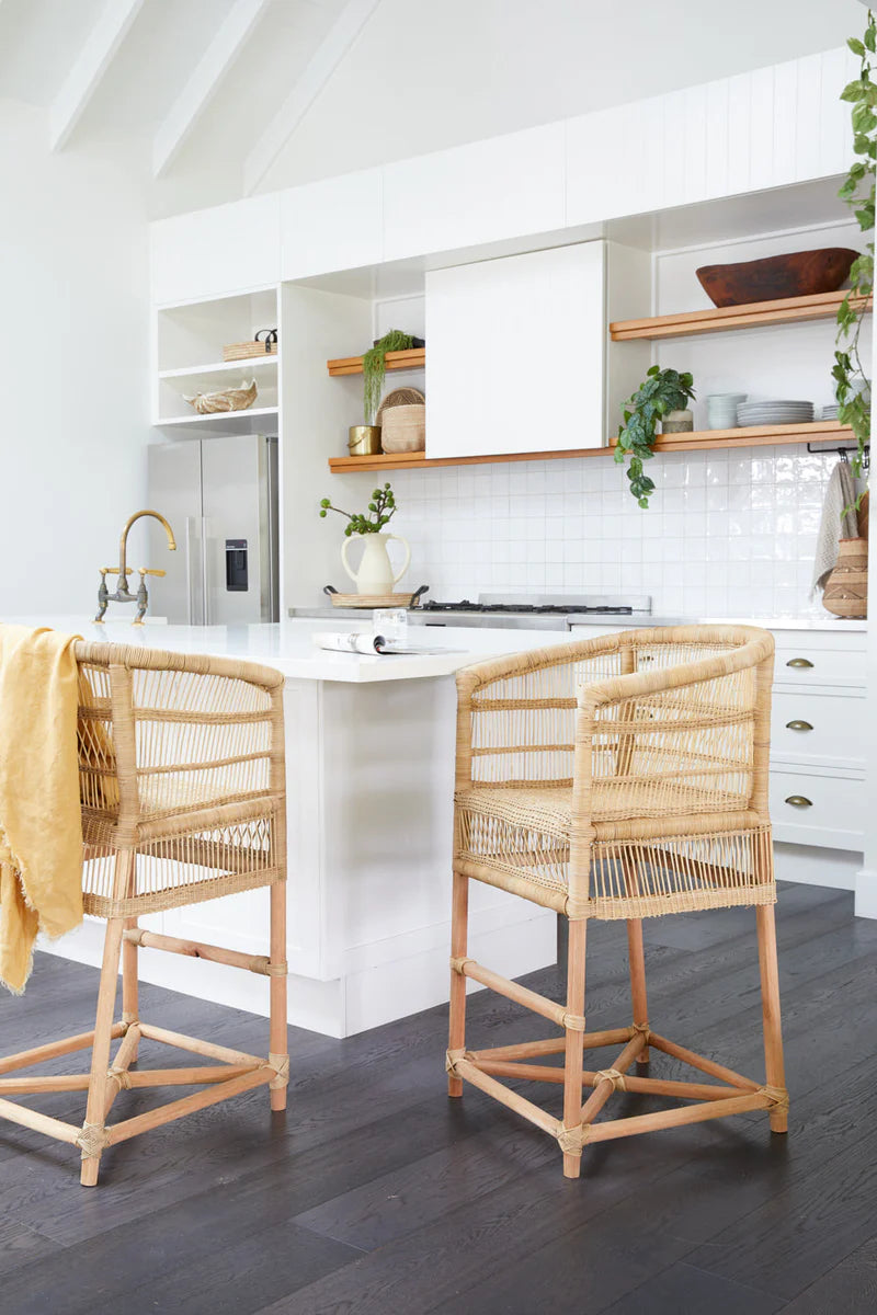 Traditional Counter / Bar Stool