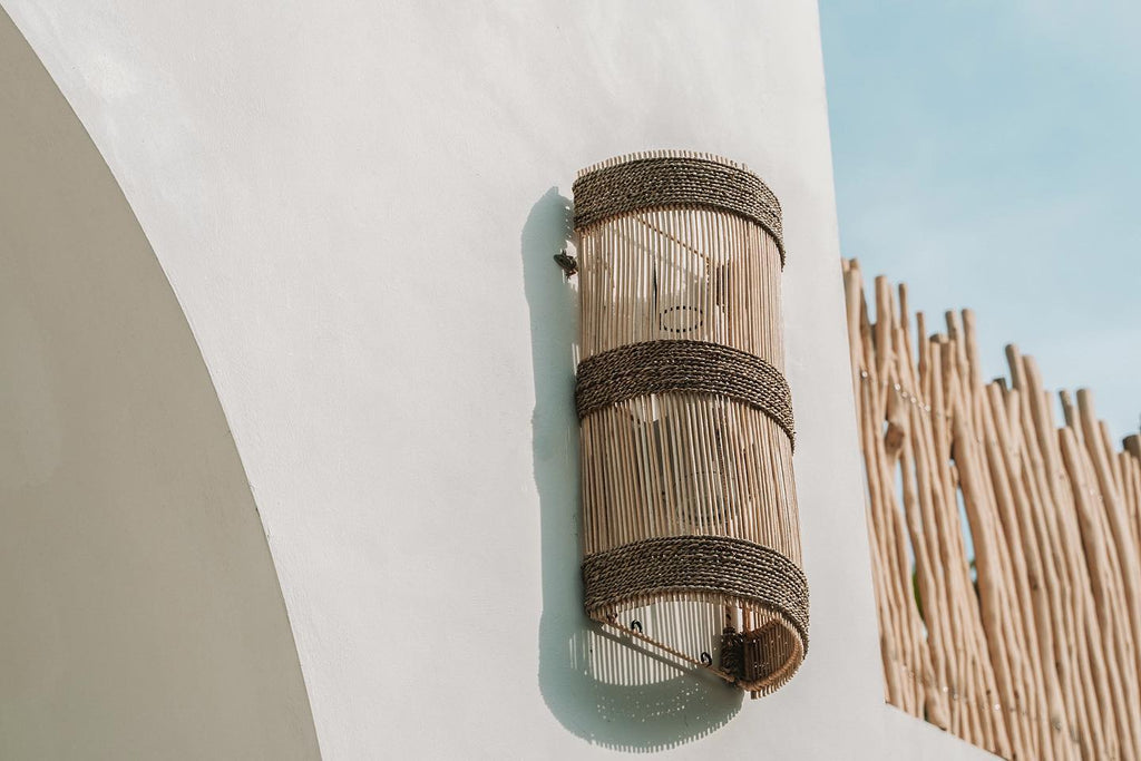 Jalal wall light