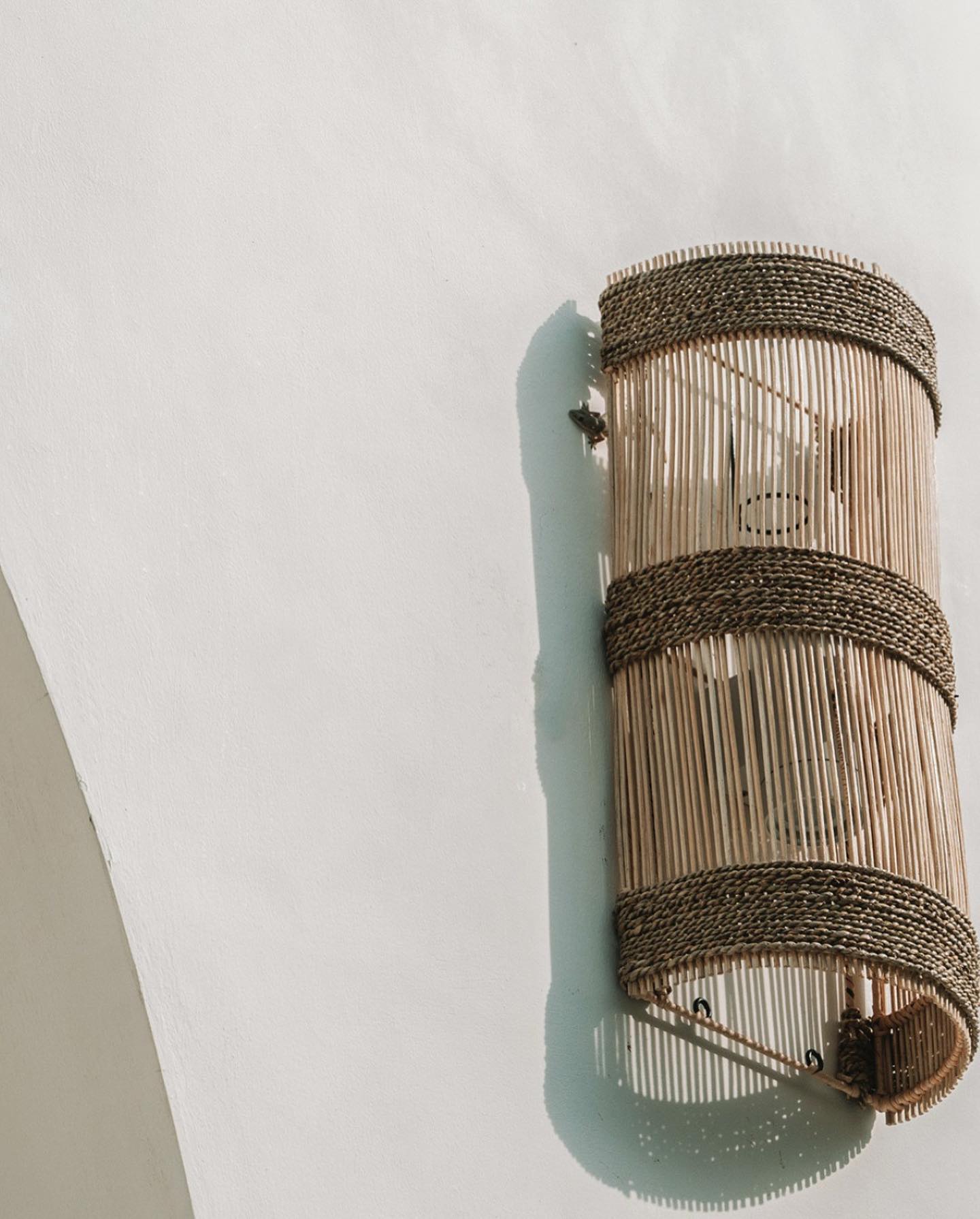Jalal wall light