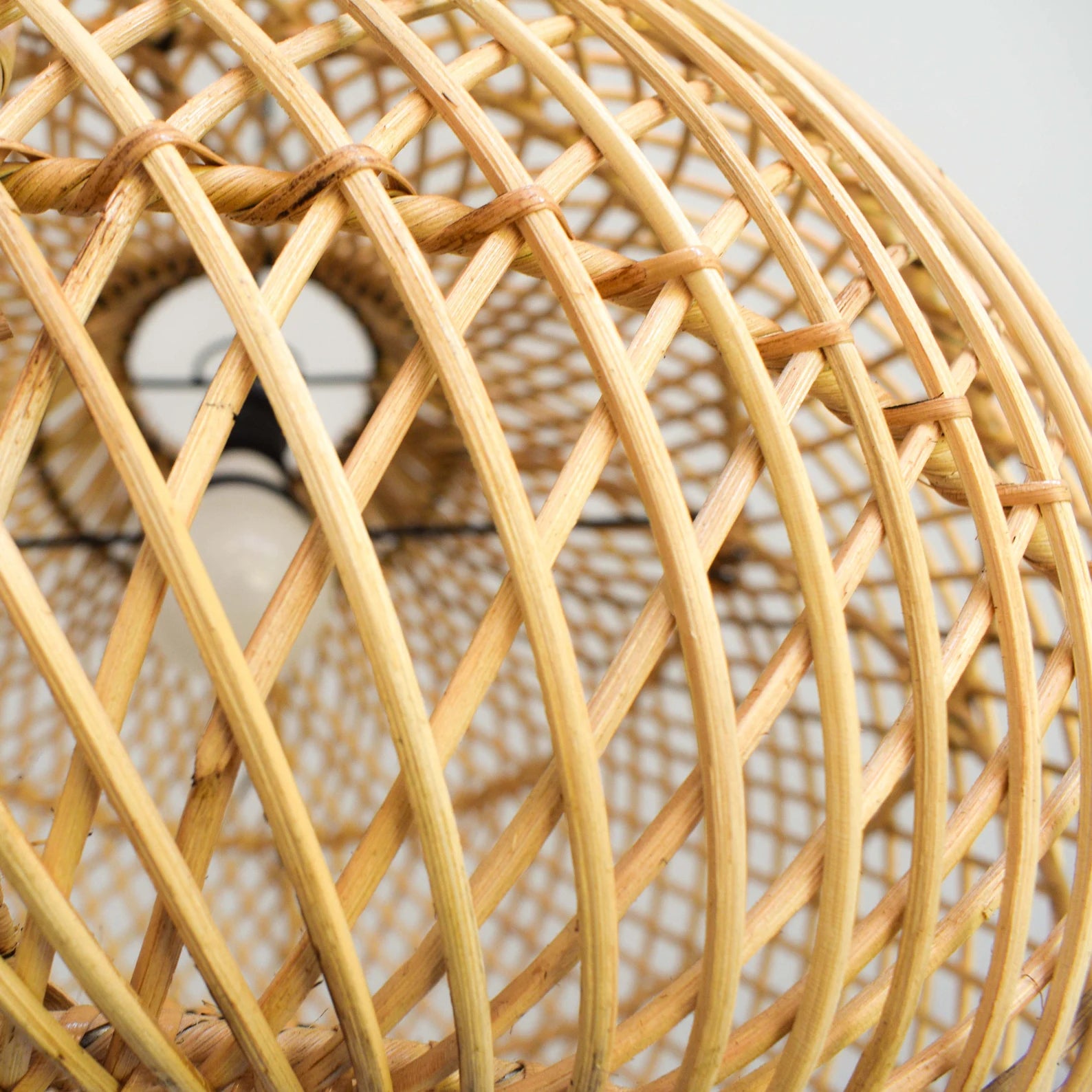 KANAWA WICKER LAMPSHADE